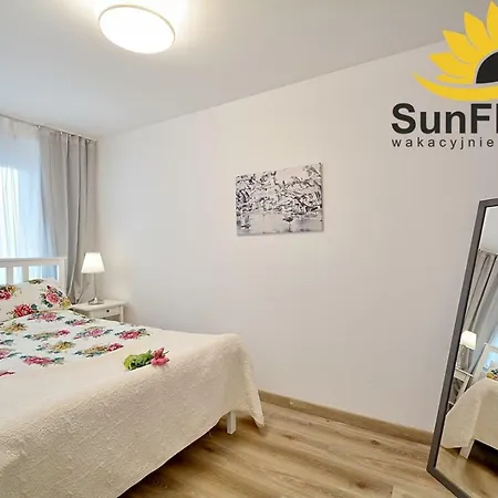 Sunflowers Apartament Morski W Kołobrzegu
